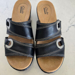 Women's Clarks Black Lexi Willow Leather Collection Sandals Size 6